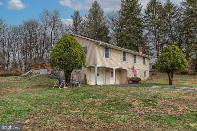 7960 RIDER LN, Hummelstown, PA 17036
