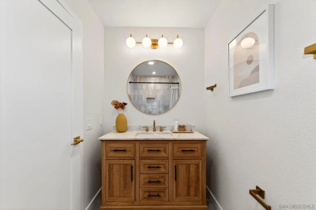 1031 Susana Ct, San Marcos, CA 92078