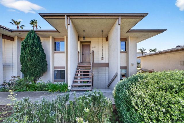 1031 Susana Ct, San Marcos, CA 92078