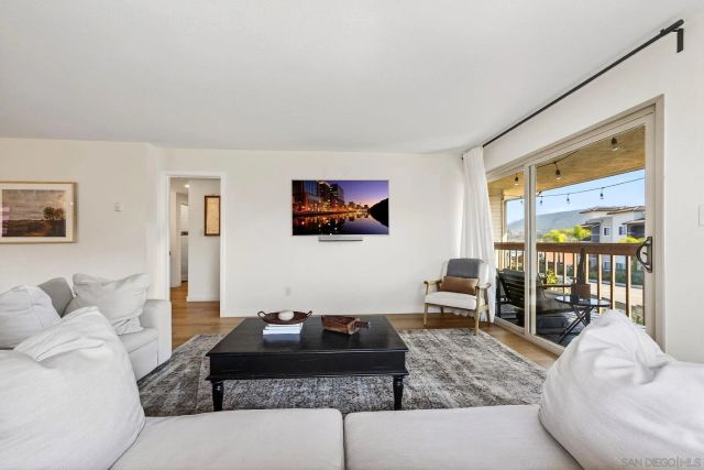 1031 Susana Ct, San Marcos, CA 92078