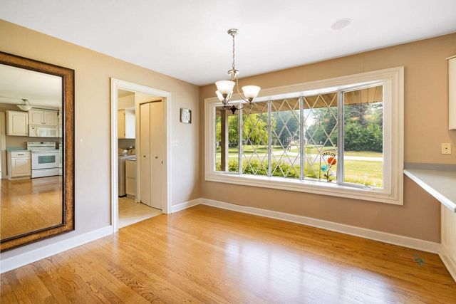 W212N10497 Parkland CIRCLE, Colgate, WI 53017