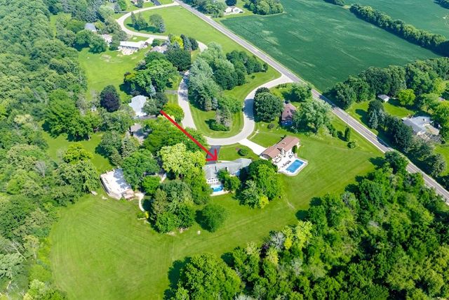 W212N10497 Parkland CIRCLE, Colgate, WI 53017