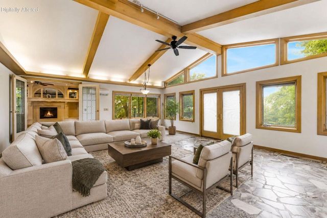 W212N10497 Parkland CIRCLE, Colgate, WI 53017