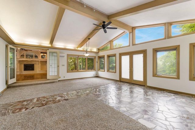 W212N10497 Parkland CIRCLE, Colgate, WI 53017