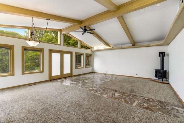 W212N10497 Parkland CIRCLE, Colgate, WI 53017