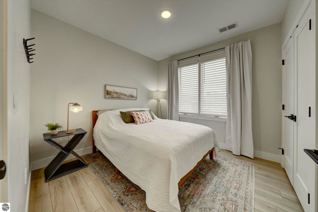 Image 25 of property listing at 708 Randolph Street # 206, Traverse City, MI 49684