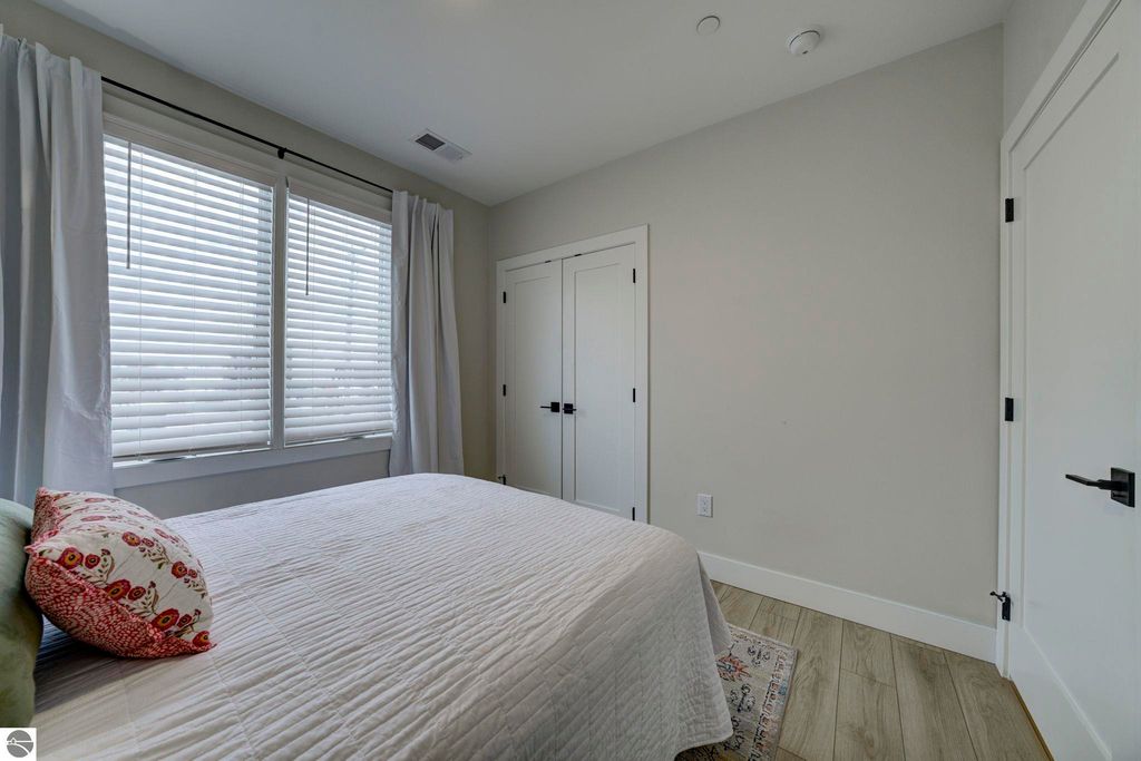 Image 27 of property listing at 708 Randolph Street # 206, Traverse City, MI 49684