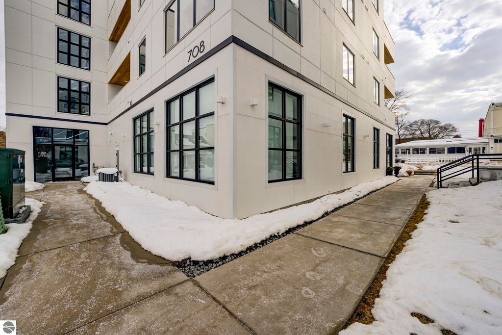 Image 42 of property listing at 708 Randolph Street # 206, Traverse City, MI 49684