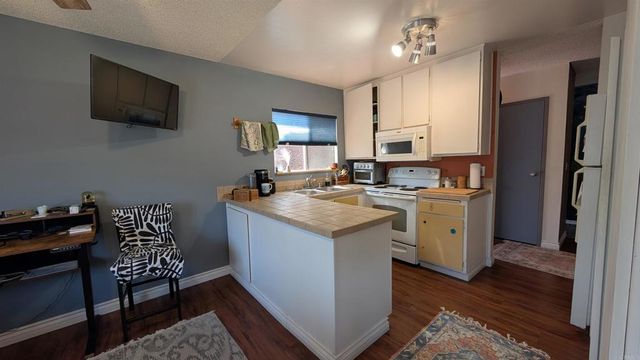 5553 Adobe Falls Road, San Diego, CA 92120