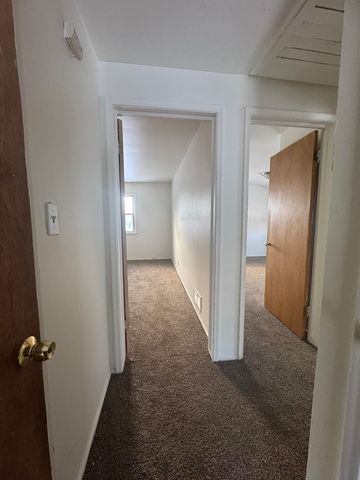 1315 W Myrtle Avenue, Flint, MI 48504