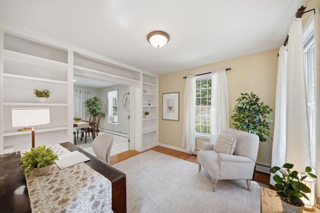 4 Longmeadow Road, Windham, NH 03087