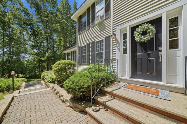 4 Longmeadow Road, Windham, NH 03087