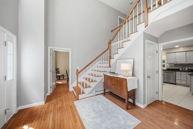 4 Longmeadow Road, Windham, NH 03087