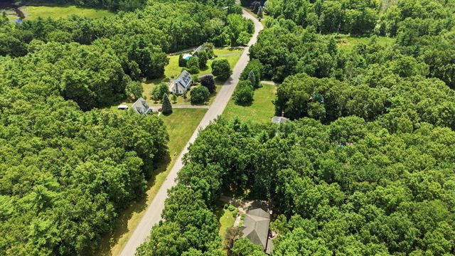 4 Longmeadow Road, Windham, NH 03087