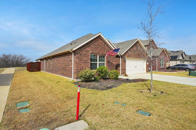 8913 Lantana Meadow Drive, Fort Worth, TX 76131