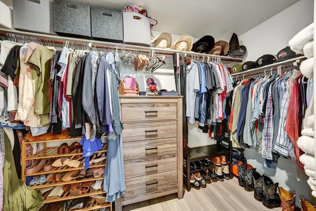 8913 Lantana Meadow Drive, Fort Worth, TX 76131