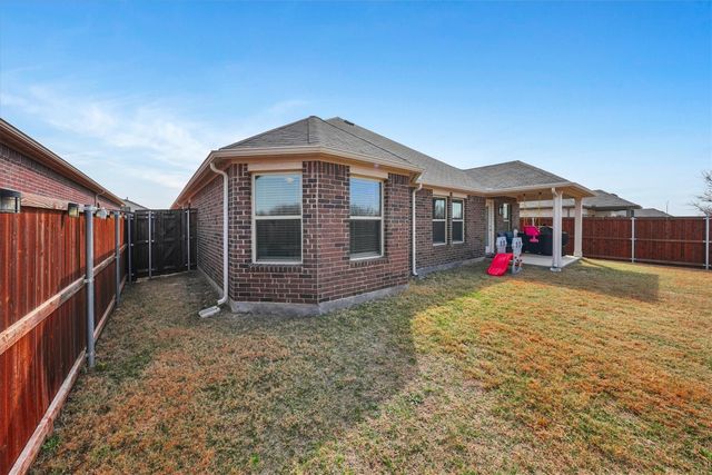 8913 Lantana Meadow Drive, Fort Worth, TX 76131