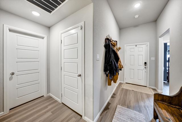 8913 Lantana Meadow Drive, Fort Worth, TX 76131