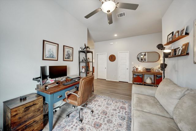 8913 Lantana Meadow Drive, Fort Worth, TX 76131