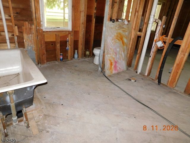 211 Pickle Rd, Washington Twp., NJ 07830