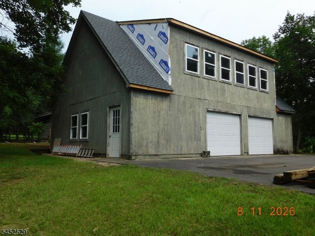 211 Pickle Rd, Washington Twp., NJ 07830