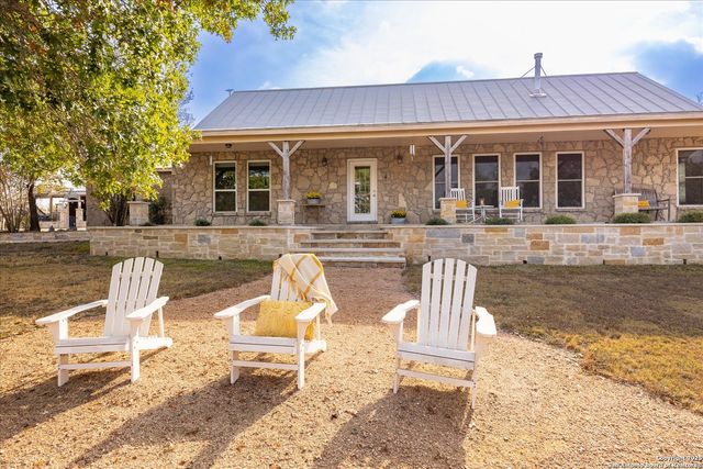127 Camp Alzafar, Boerne, TX 78006