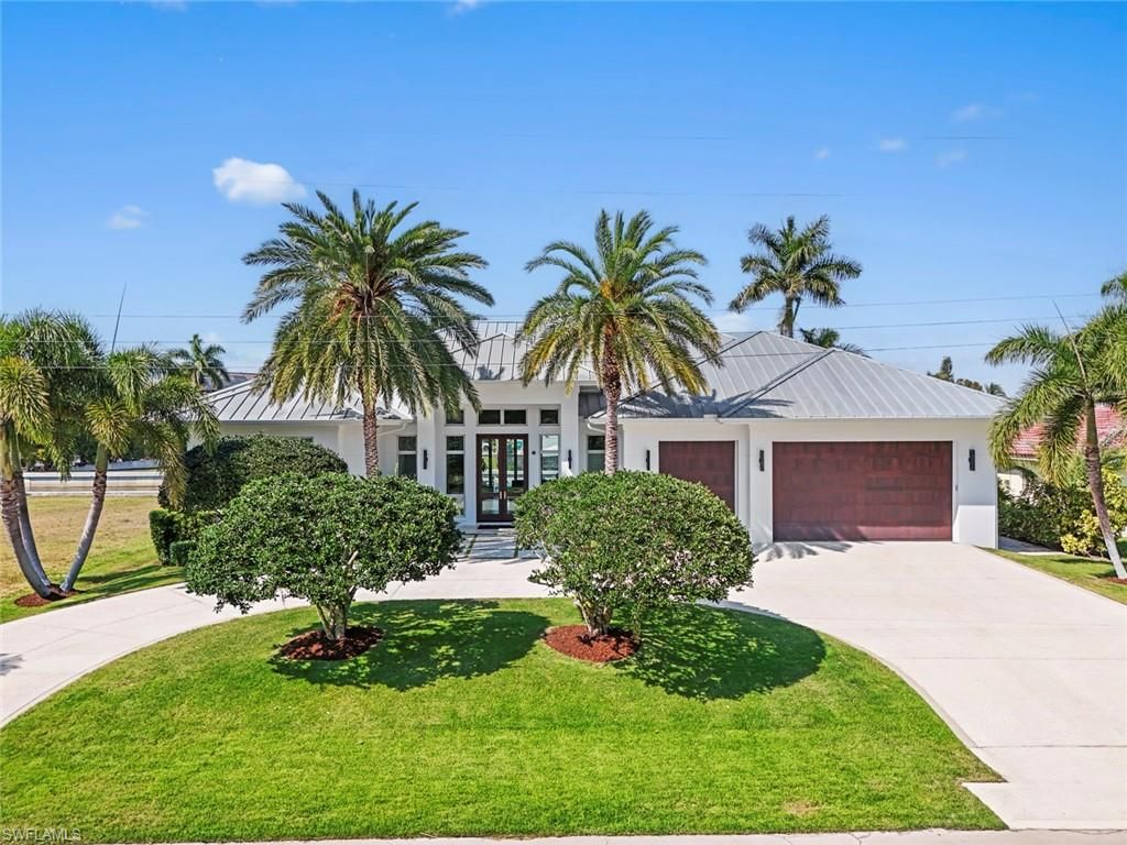 1467 Marlin DR, NAPLES, FL 34102 — exterior