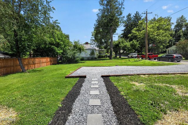 1401 Virginia Street, Johnson City, TN 37604