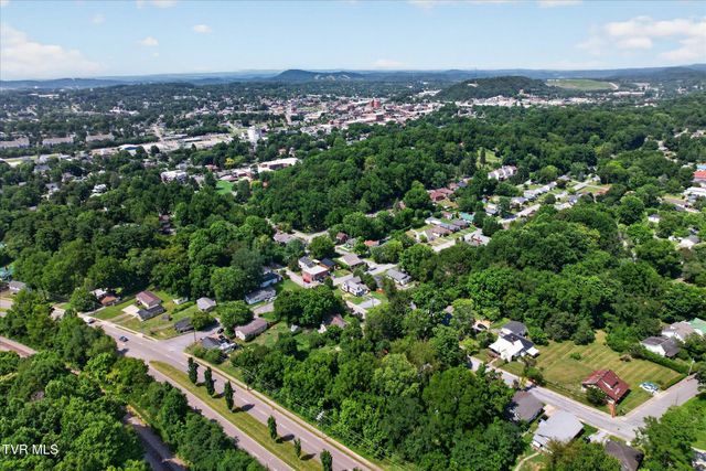 1401 Virginia Street, Johnson City, TN 37604