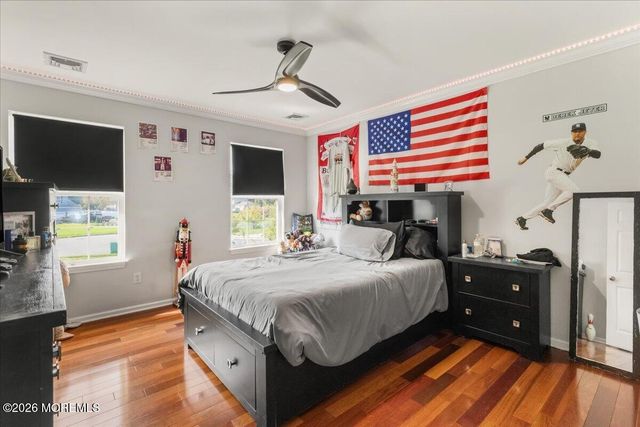 6 Mayfair Court, Jackson, NJ 08527