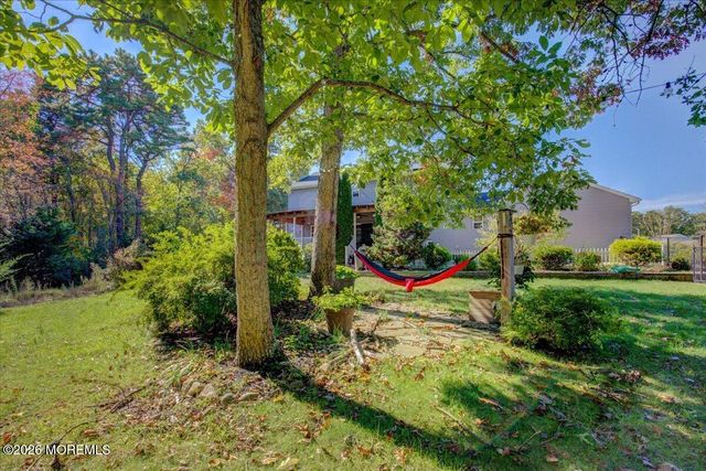 6 Mayfair Court, Jackson, NJ 08527