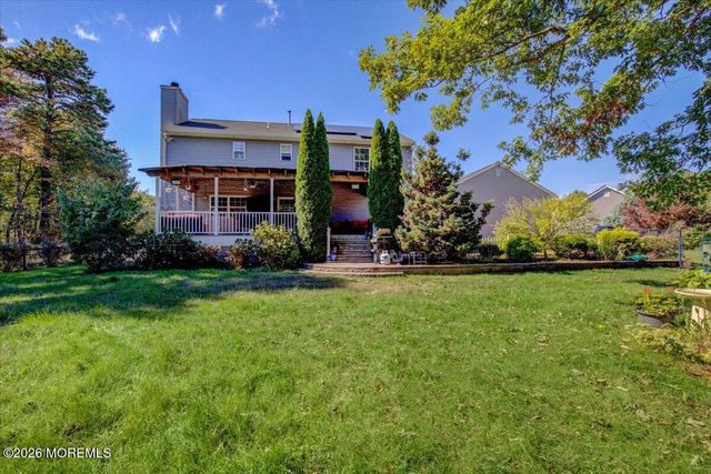 6 Mayfair Court, Jackson, NJ 08527