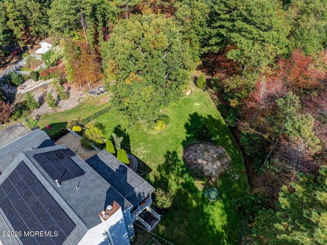6 Mayfair Court, Jackson, NJ 08527