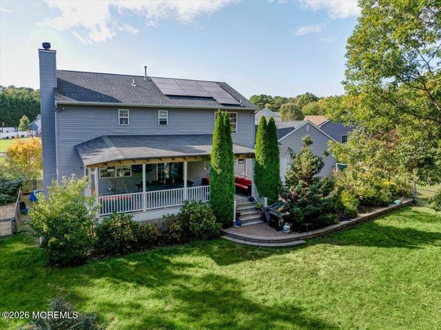 6 Mayfair Court, Jackson, NJ 08527