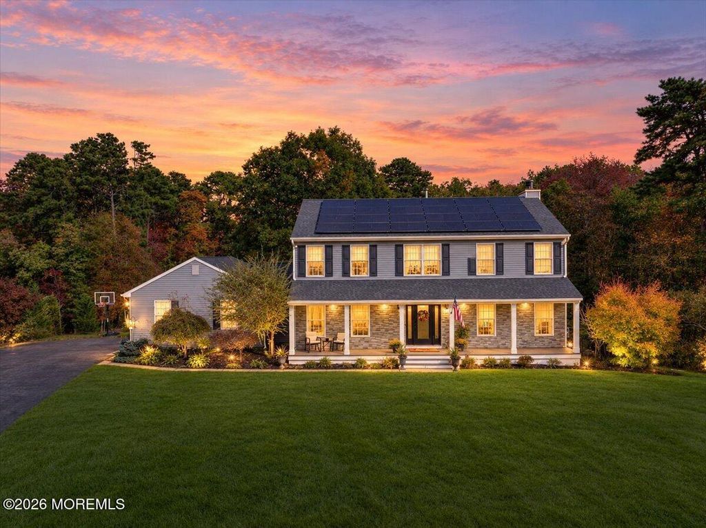 6 Mayfair Court, Jackson, NJ 08527