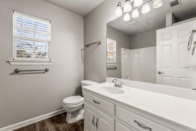 13 Shamsie Drive, Ward, AR 72176