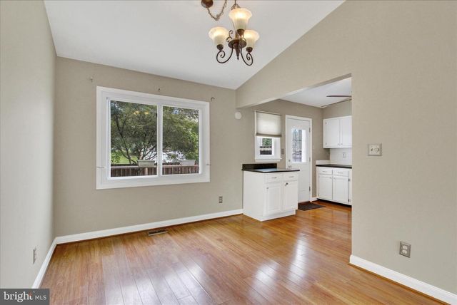 806 UNIONTOWN RD, Westminster, MD 21158
