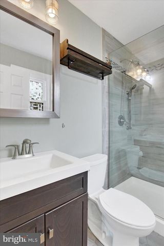 806 UNIONTOWN RD, Westminster, MD 21158