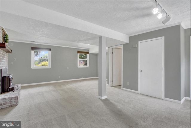 806 UNIONTOWN RD, Westminster, MD 21158