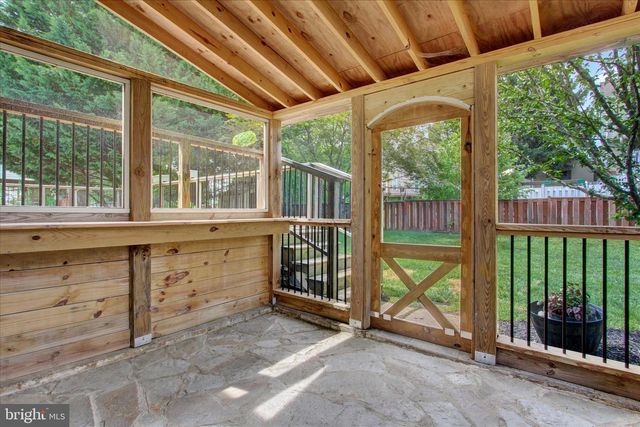 806 UNIONTOWN RD, Westminster, MD 21158