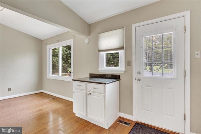 806 UNIONTOWN RD, Westminster, MD 21158