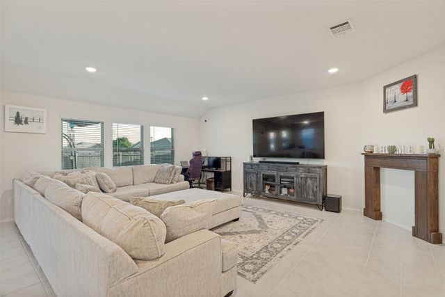 1111 Aquamarine Street, Princeton, TX 75407