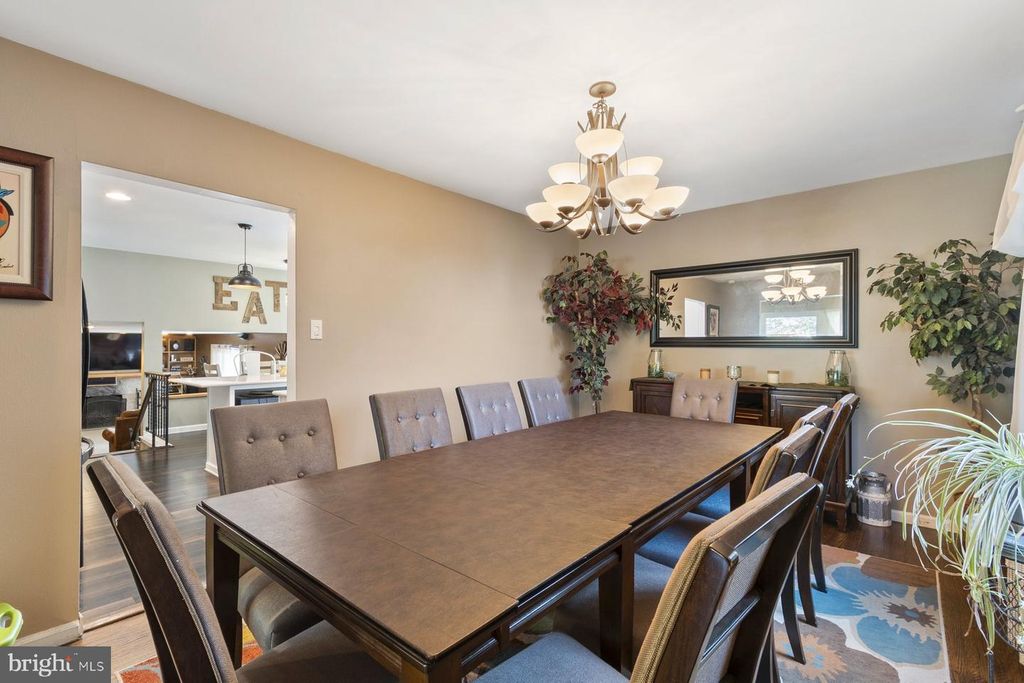 18 SANDRINGHAM TER, CHERRY HILL, NJ 08003 — photo 5