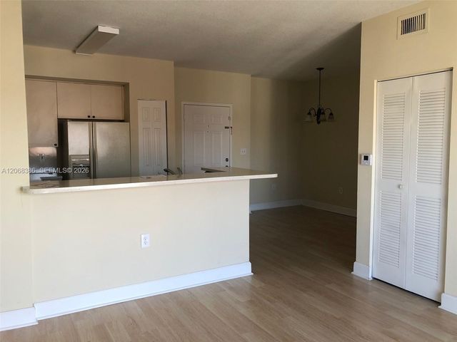 11060 SW 196th Street 511, Cutler Bay, FL 33157