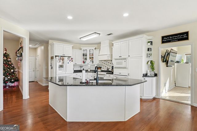 2182 High Falls Road, Jackson, GA 30233