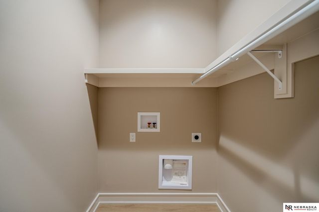 1308 Maple Drive, Blair, NE 68008