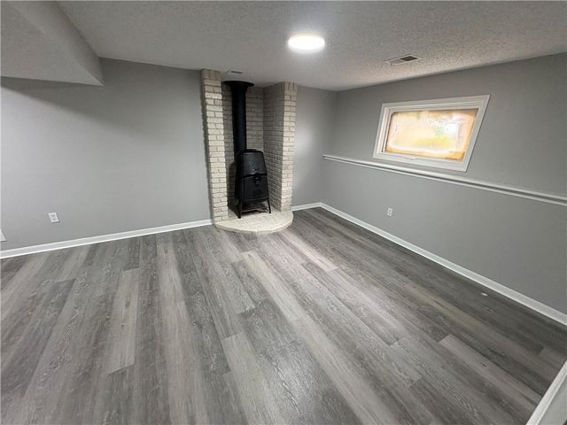 1500 NW 50th Street, Blue Springs, MO 64015