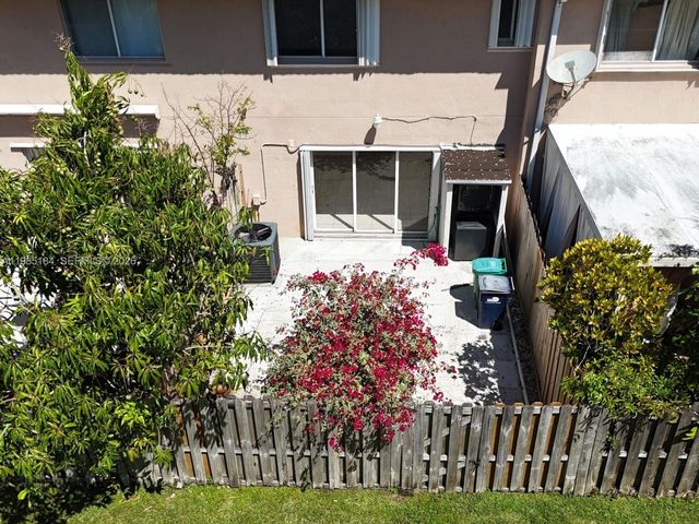 13926 SW 175th Terrace, Miami, FL 33177