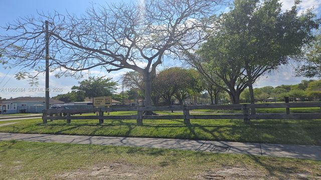 13926 SW 175th Terrace, Miami, FL 33177
