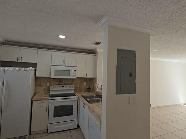 13926 SW 175th Terrace, Miami, FL 33177